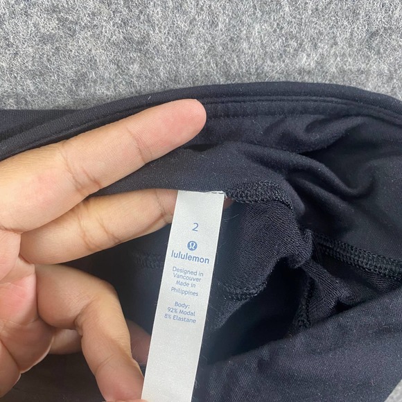 Lululemon Pants 2 Black High Rise Wide Leg Cropped Capri Athletic - Picture 9 of 9